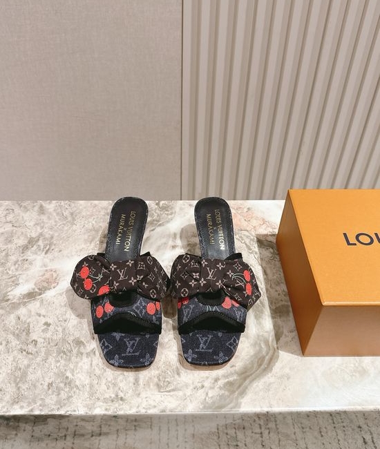 Louis Vuitton LV Chic Chunky Heel Buckle Strap Casual Shoes