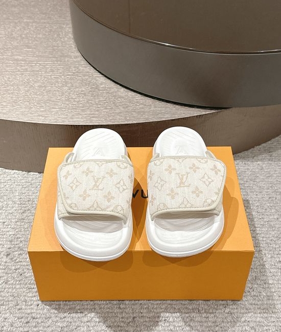 Louis Vuitton LV Platform Slides Monogram Pattern Leather Non-Slip Comfortable Slippers