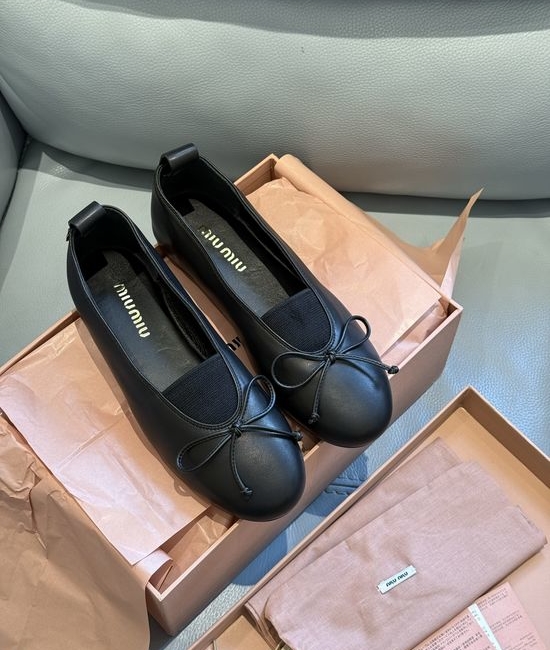 Miu Miu Soft Lambskin Bow Decor Round Toe Ballet Flats