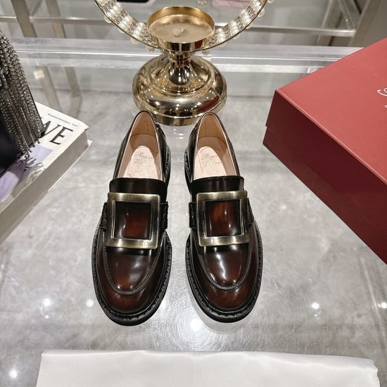 Roger Viver RV Classic Buckle Leather Flats Elegant Versatile Daily Shoes