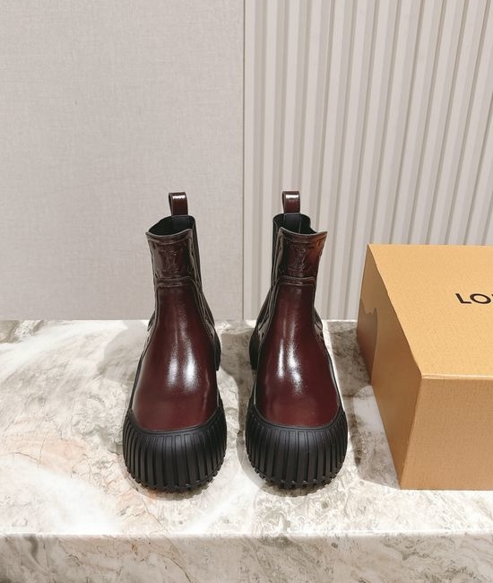 Louis Vuitton LV Patent Leather Platform Ankle Boots with Soft Lining