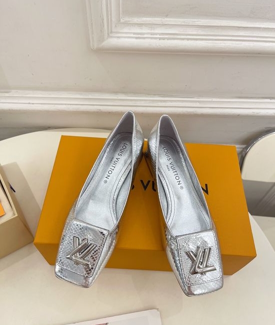 Louis Vuitton LV Square Toe Low Heel Pumps Genuine Leather Outsole Durable