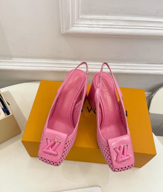 Louis Vuitton LV V-cut Block Heel Slingback Sandals Soft Lining Non-slip Sole