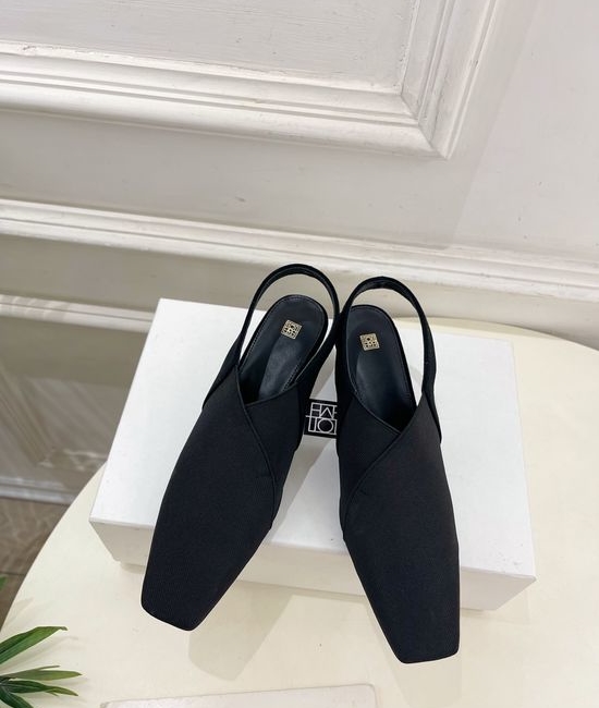 Toteme Vintage Square Toe Slingback Heels Elastic Suede Upper Comfortable