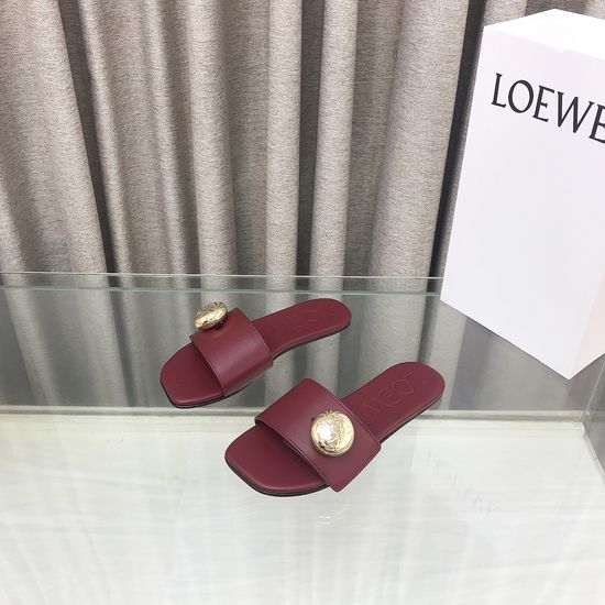 Loewe Classic Slip-on Slippers with Engraved Logo Buckle