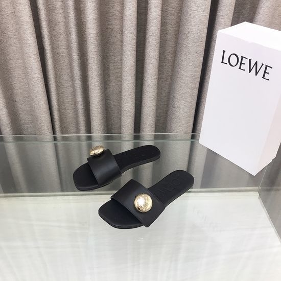 Loewe Classic Slip-on Slippers with Engraved Logo Buckle