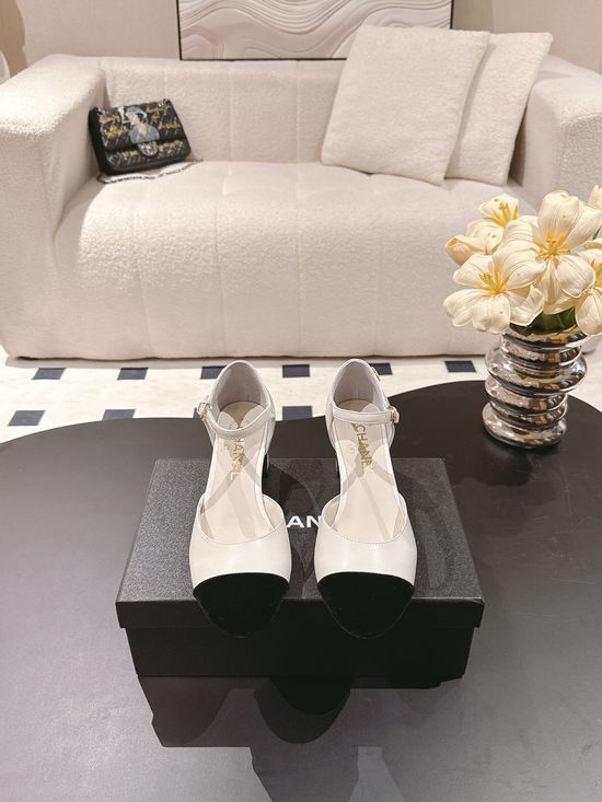 Chanel Elegant Pearl Heel Mary Jane Leather Shoes