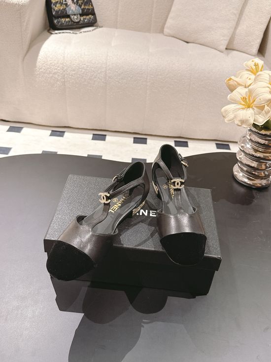 Chanel Elegant Pearl Heel Mary Jane Leather Shoes