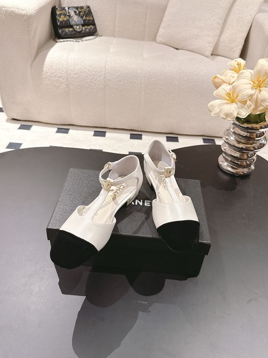 Chanel Elegant Pearl Heel Mary Jane Leather Shoes