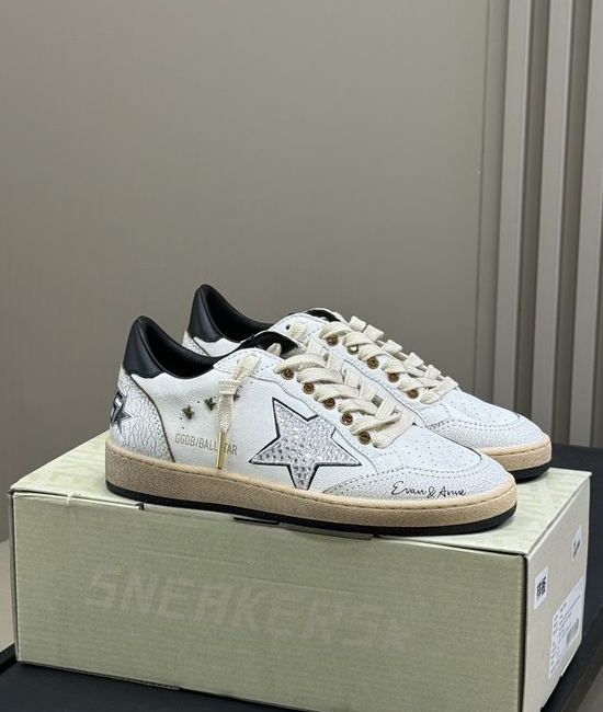 Golden Goose GGDB Soft Sheepskin Casual Shoes Elegant Lace-up Style