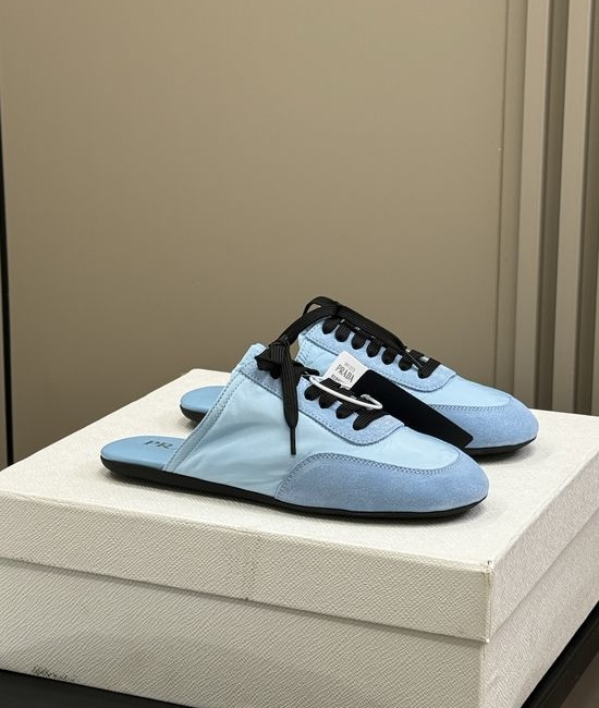 Prada Ultra-lightweight Sneakers Comfortable Stylish Daily