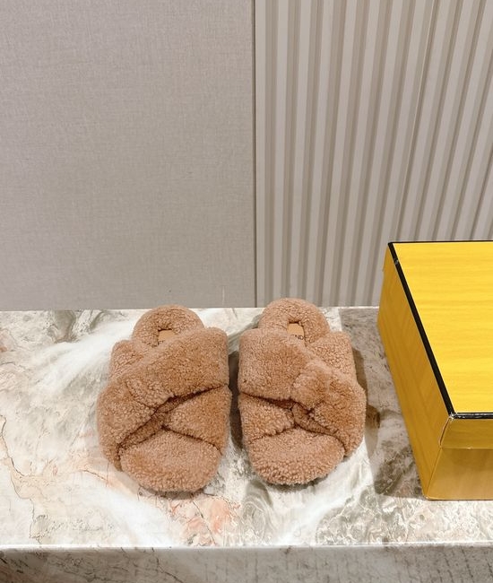 Fendi Premium Wool Slippers Warm Non-slip Daily Wear