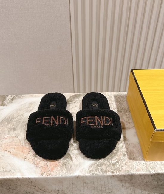Fendi Premium Wool Slippers Warm Non-slip Daily Wear