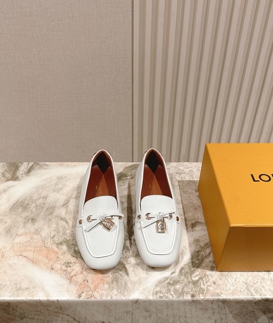 Louis Vuitton LV Vintage Casual Sneakers Soft Leather Comfort Sole
