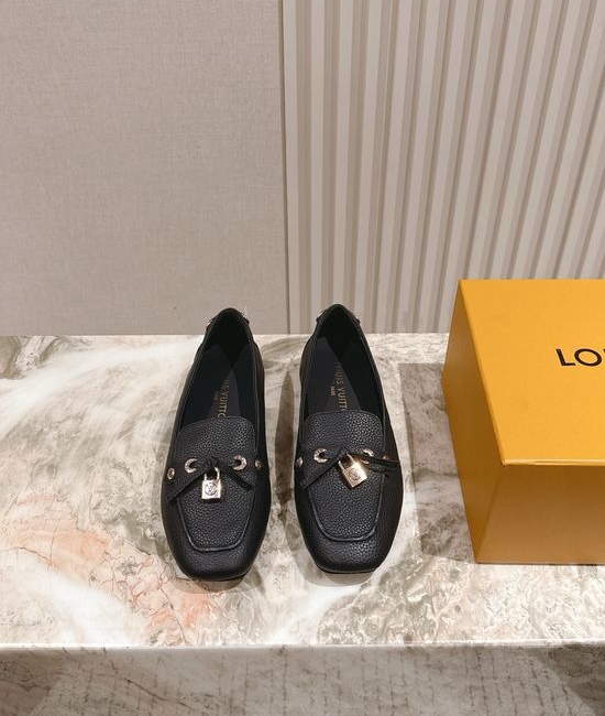 Louis Vuitton LV Vintage Casual Sneakers Soft Leather Comfort Sole