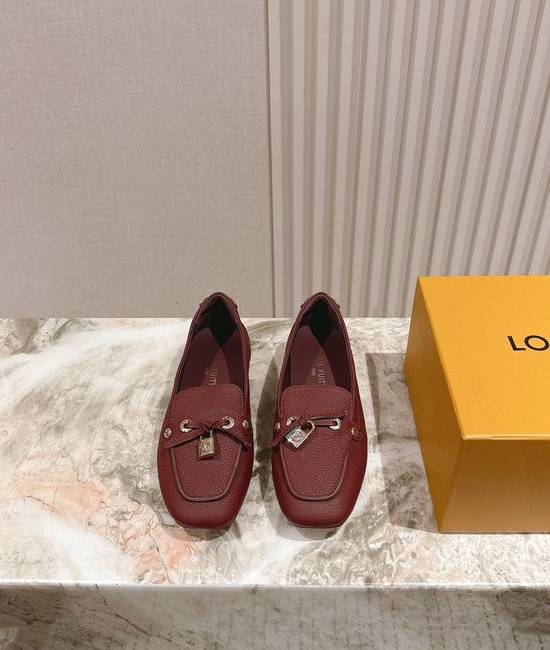 Louis Vuitton LV Vintage Casual Sneakers Soft Leather Comfort Sole