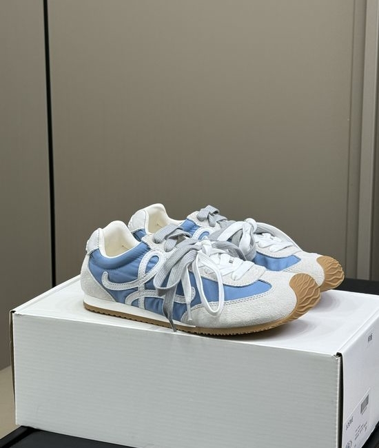 Loewe Versatile Ballet Flats with DIY Laces for Daily Wear