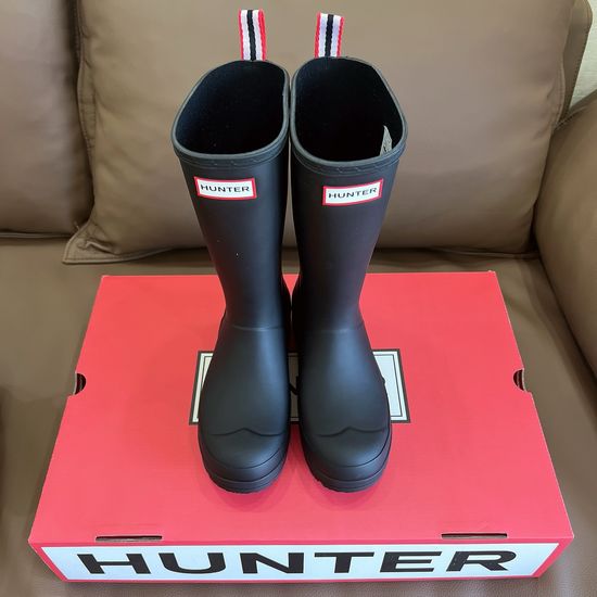 Burberry Waterproof Glossy Tall Rain Boots Classic British Style