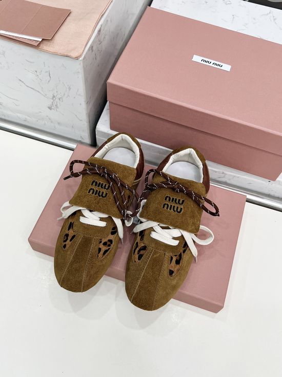 Miu Miu Suede Horse Hair Stitching Lightweight Comfortable Casual Sneakers