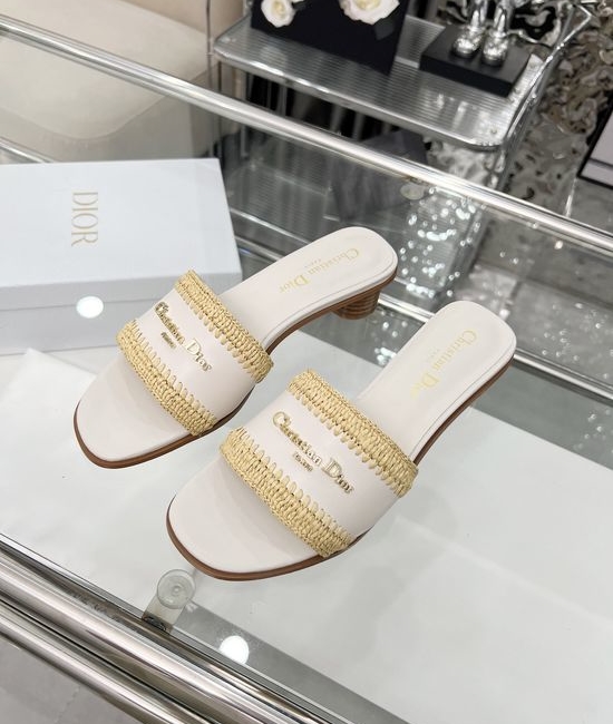Christian Dior CD Handwoven Raffia Comfortable Casual Sandals