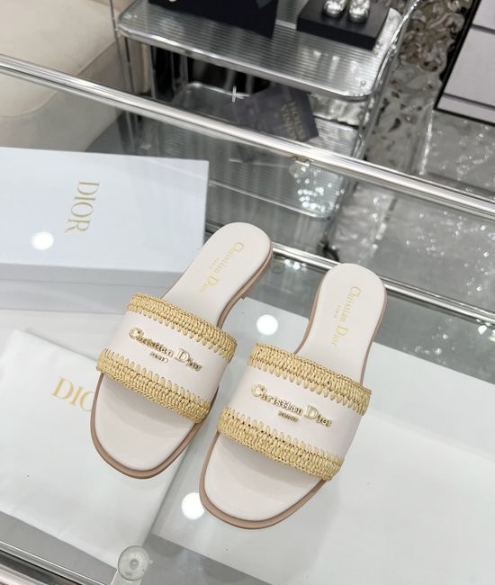 Christian Dior CD Handwoven Raffia Casual Summer Slides