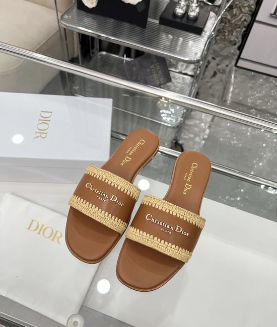 Christian Dior CD Handwoven Raffia Casual Summer Slides