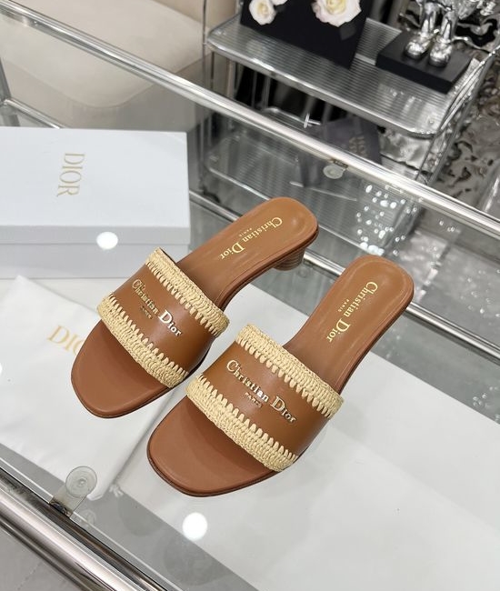 Christian Dior CD Handwoven Raffia Comfortable Casual Sandals