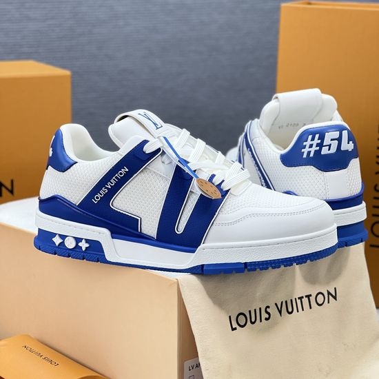 Louis Vuitton LV Calfskin Low-top Casual Sneakers Comfortable Classic Versatile Footwear