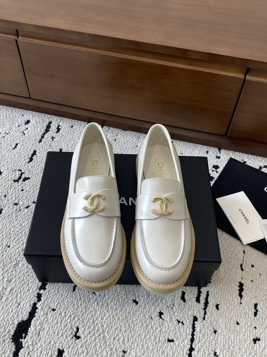 Chanel Premium Leather Loafers Suitable For Daily And Commute Use