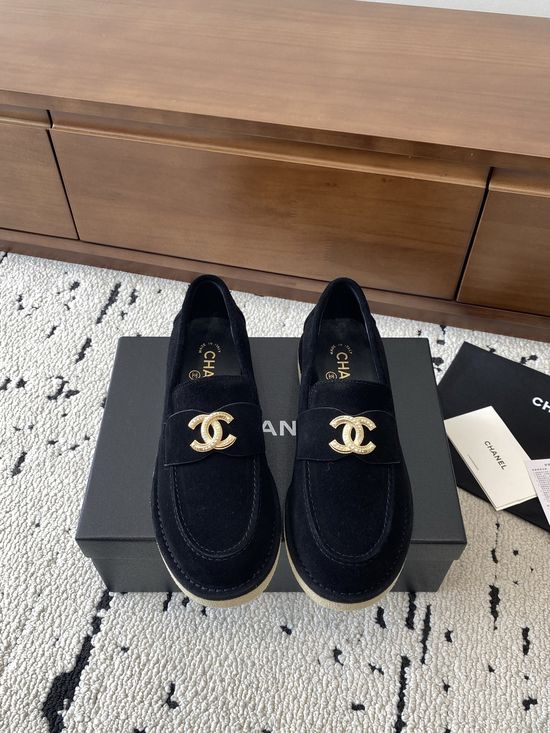 Chanel Classic Leather Loafers Comfortable For Casual And Work Wear