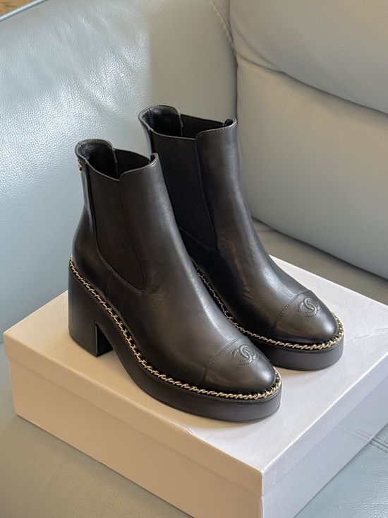 Chanel Elegant Color Block Chunky Heel Ankle Boots