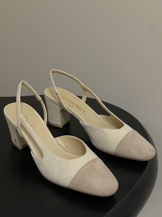 Chanel Classic Suede Slingback Sandals Square Toe Leather Lined