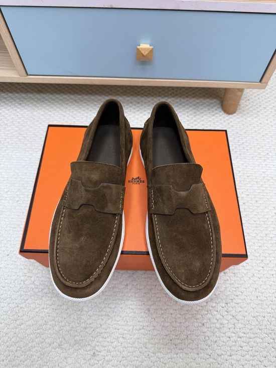 Hermes Lightweight Classic Versatile Comfortable Casual Footwear