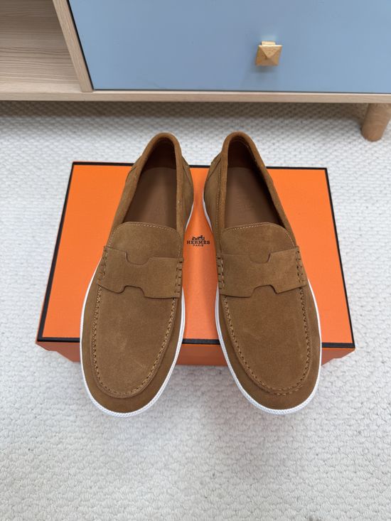 Hermes Lightweight Classic Versatile Comfortable Casual Footwear