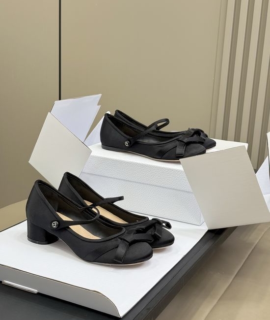 Christian Dior CD Silk Mary Jane Shoes With Elegant Bow Accent