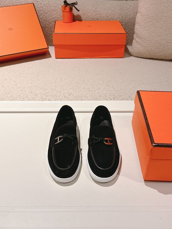 Hermes Premium Leather Buckle Detail Loafer Shoes