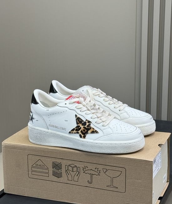 Golden Goose GGDB Classic Casual Distressed Fashion Sneakers