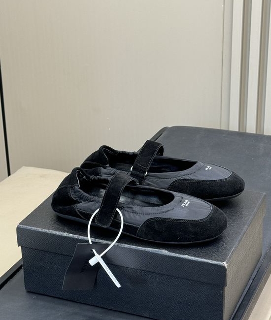 Prada Suede Nylon Stitched Sneakers Lambskin Lining Ultra Light Comfort