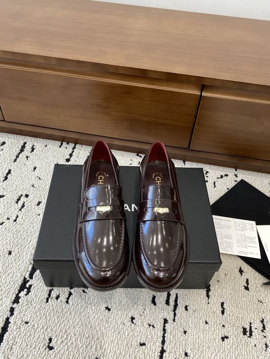 Chanel Vintage Style Leather Loafers With Cowhide Outsole
