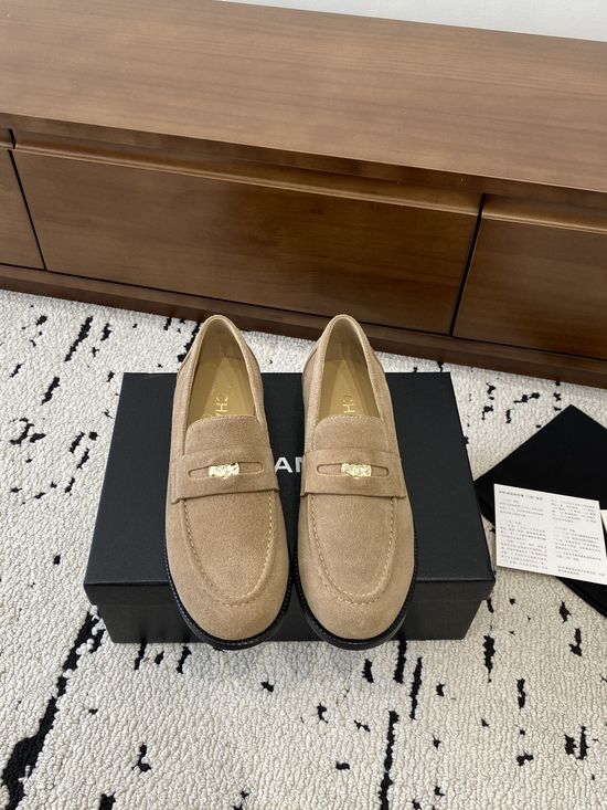 Chanel Vintage Style Leather Loafers With Cowhide Outsole