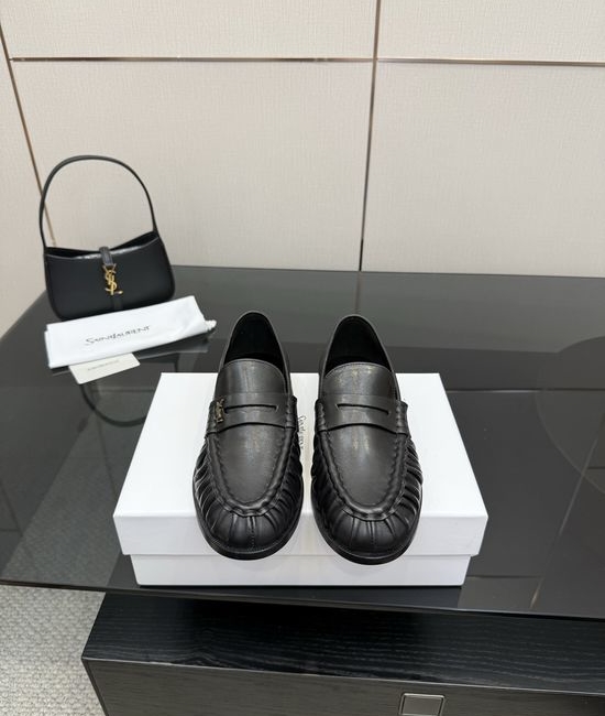 Yves Saint Laurent YSL Classic Small Logo Mule Loafers Almond Toe Leather Footwear