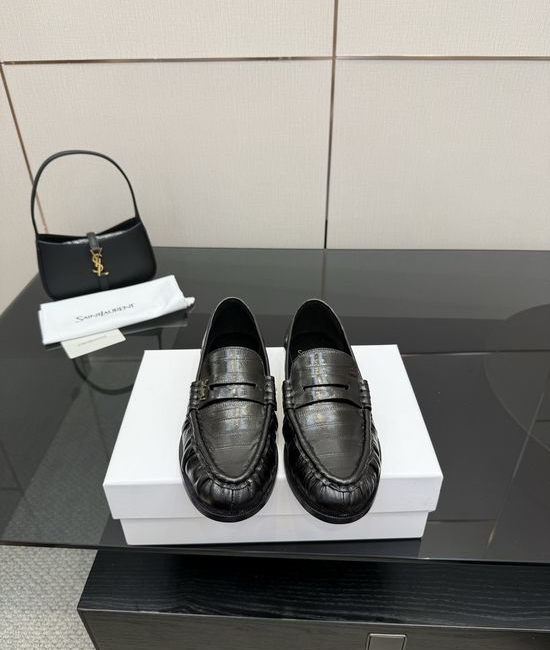 Yves Saint Laurent YSL Classic Small Logo Mule Loafers Almond Toe Leather Footwear
