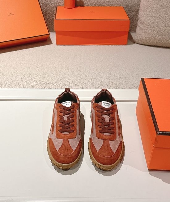 Hermes Premium Suede Contrast Detail Casual Sneakers