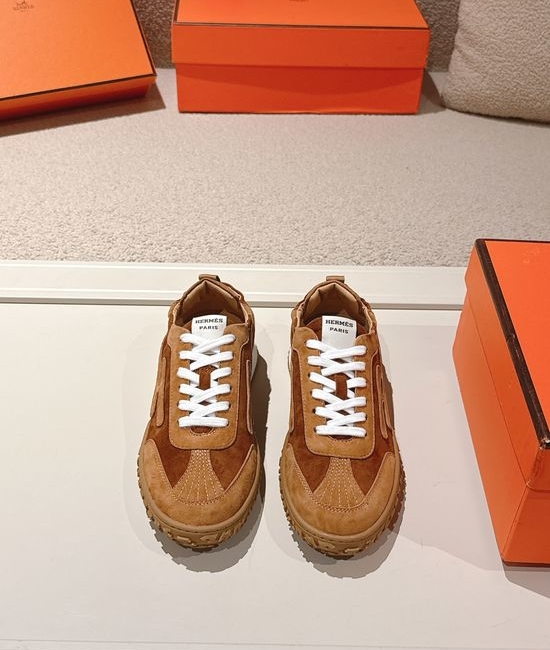 Hermes Premium Suede Contrast Detail Casual Sneakers