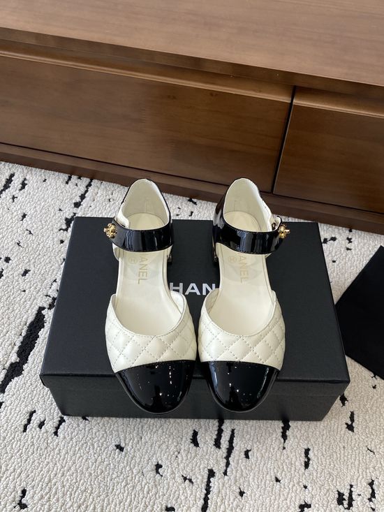 Chanel Classic Round Toe Soft Leather Ballet Flat Shoes
