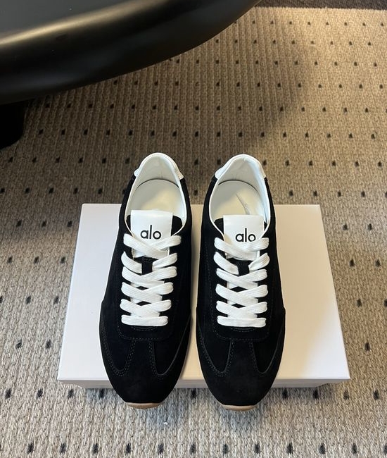 Alo Classic Suede Trainers with Lightweight Rubber Sole