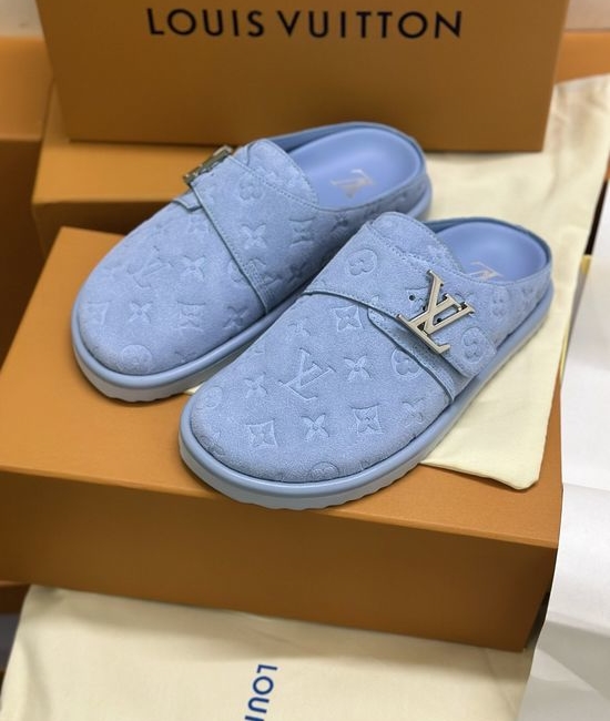 Louis Vuitton LV Suede Upper Warm Comfort Platform Slippers