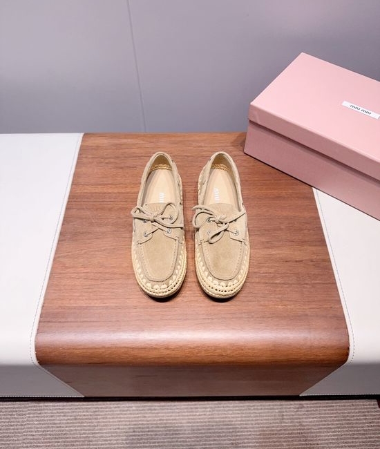 Miu Miu Classic Leather Logo Decor Slip On Loafer Shoes
