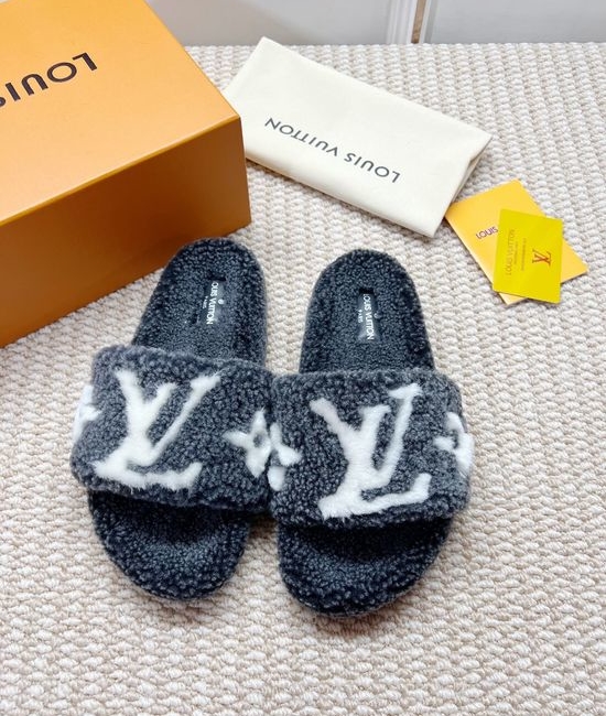 Louis Vuitton LV Soft Fleece Lined Comfortable Home Slippers
