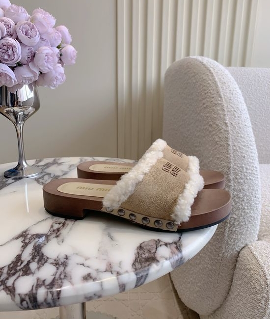 Miu Miu Chic Suede Wool Slippers with Elegant Design